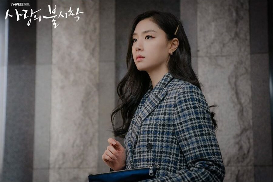 Seo Ji-hye as Seo Dan - tvN