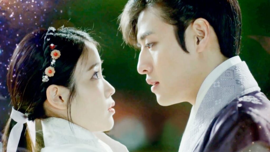 IU as Hae Soo and Kang Ha-neul as 8th Prince Wang Wook - SBS TV