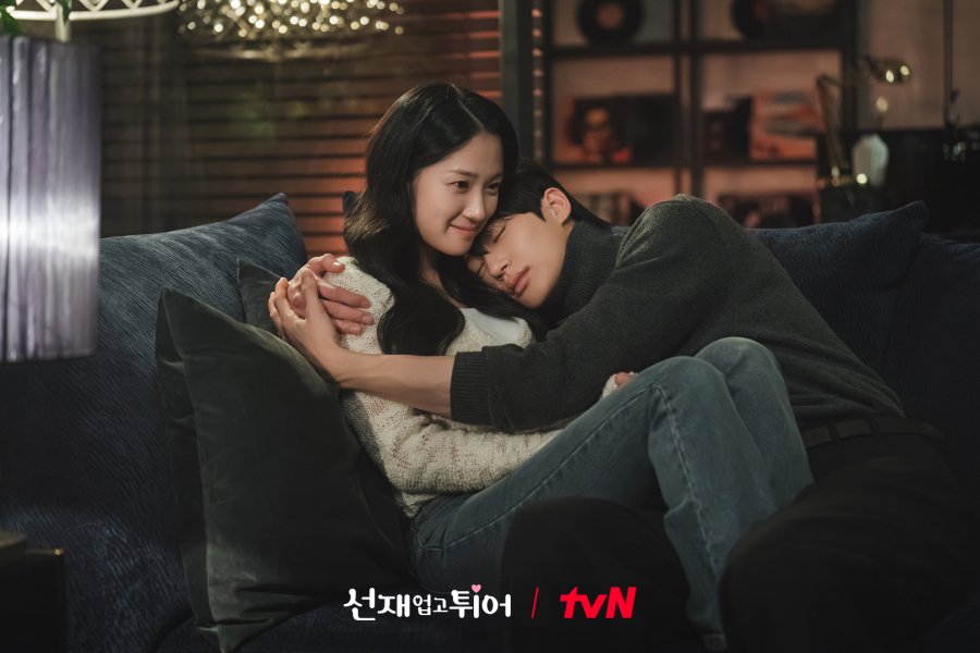 Kim Hye-yoon and Byeon Woo-seok - tvN